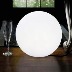 Rund moderne bordlampe, dæmpbar boldlampe, hvid E27 pære medfølger