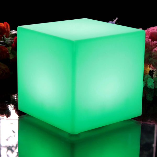 Belysende LED kube 20cm, ledningsfri RGB bordlampe med fjernbetjening