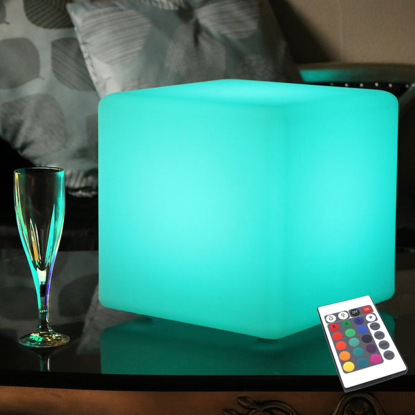 Ledningsfri bordlampe, oplyst LED kube 30cm, udendørsbelysning