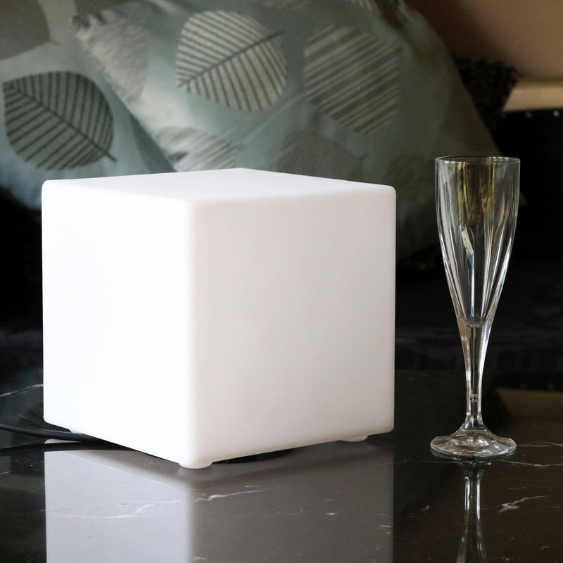 20cm oplyst kube, sengelampe til stikkontakt, LED E27 varm hvid
