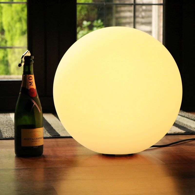 Fritstående LED gulvlampe, 40cm bold, flerfarvet dæmpbar, stikkontakt