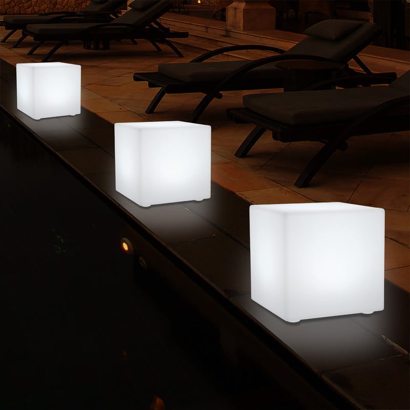 Udendørs LED Bordlampe Terrassebelysning, Stikkontakt RGB Kasseformet Lampe, 5V Lavspænding, 15cm