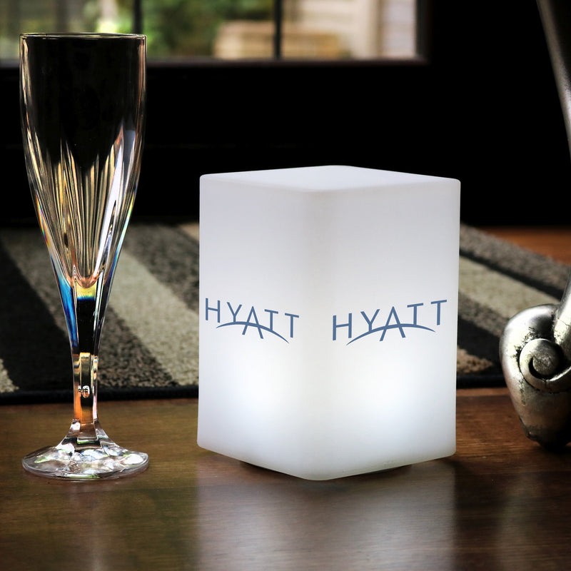 Tilpasset LED Bordlampe, Personaliseret Lysskilt med eget Logo