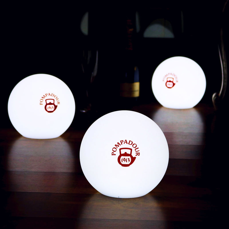 LED Bordlampe Eget Design, Reklame Lysskilt Valgfrit Logo, 15 cm Kugle