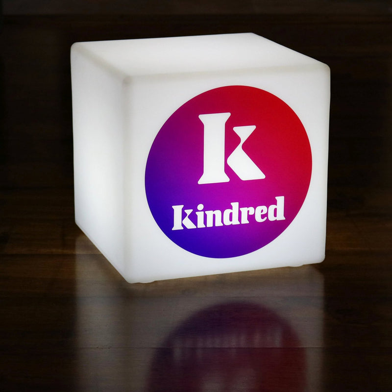 Design egen Lyskasse med Logo, Genopladelig LED Lysende Reklame Bordlampe, Kasse